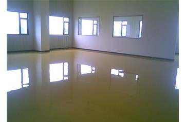 水泥地面環(huán)氧地坪施工后出了問(wèn)題，究竟是誰(shuí)的責(zé)任！