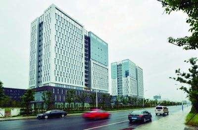 環(huán)氧地坪漆在工業(yè)建筑中使用要注意哪些？