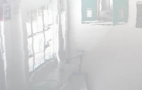 環(huán)氧自流平地坪表面產(chǎn)生鏝刀痕的原因是什么？