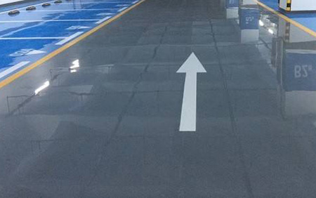 環(huán)氧地坪漆如何日常清潔？能否解決地面清潔難的問題？