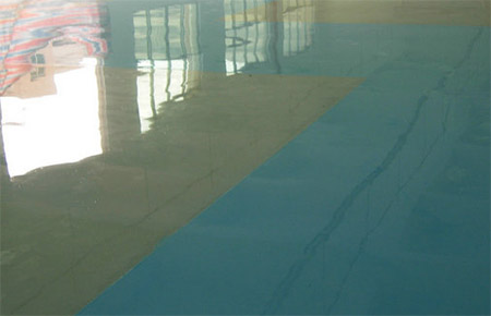 環(huán)氧地坪漆滾涂有什么缺點(diǎn)？底漆使用量受什么影響？